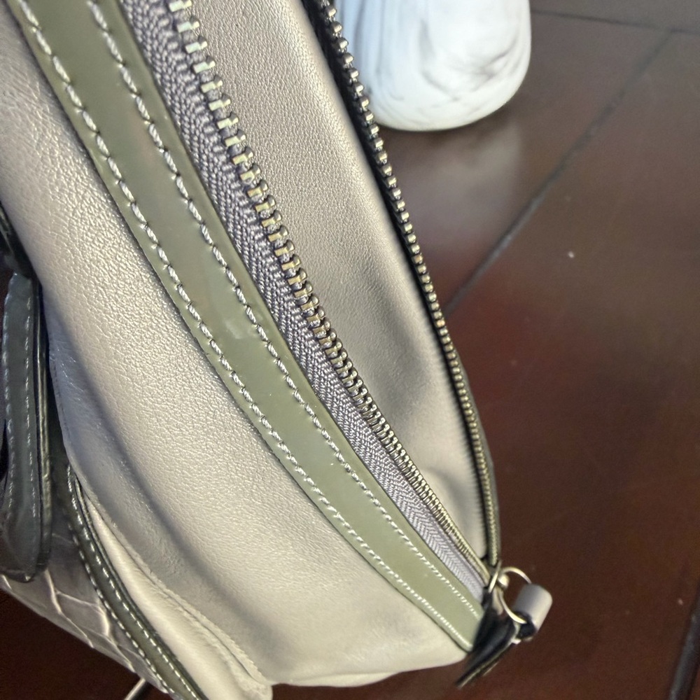 Coach Kristen Spectator Bag Expandable Grey Green Leather Zip Double Handle - Picture 15 of 16